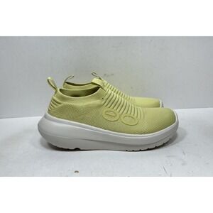 OOFOS OOMY Zen Women's Size 9 Yellow Slip On Athletic Shoes Recovery Comfort